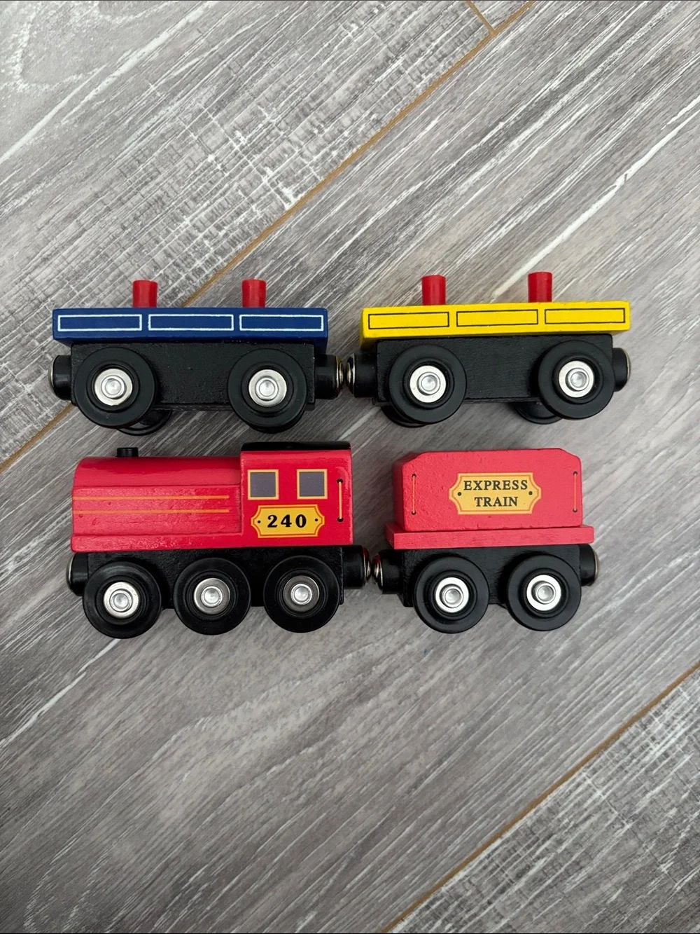 Wooden Red Melissa & Doug Train Set